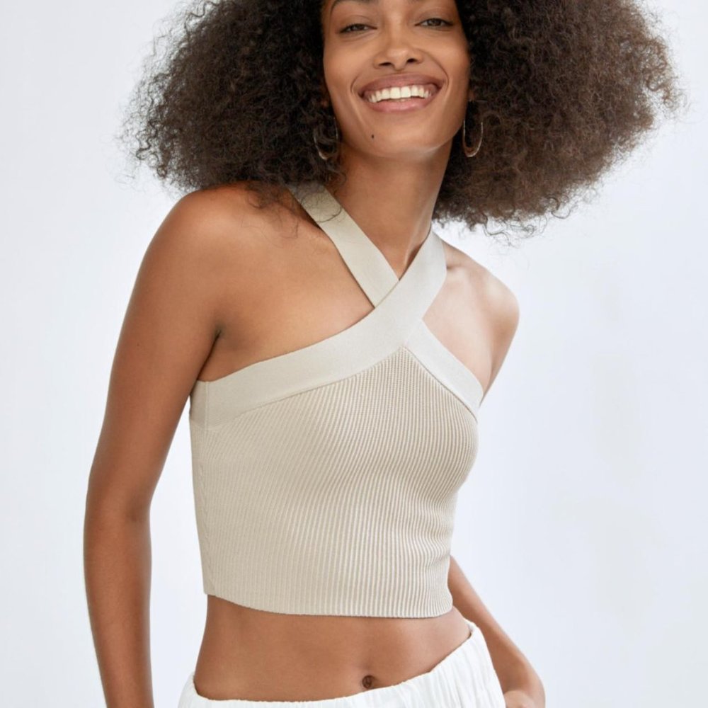 Aritzia Sculpt Knit Criss Cross Cropped Tank in Matte Pearl NWT